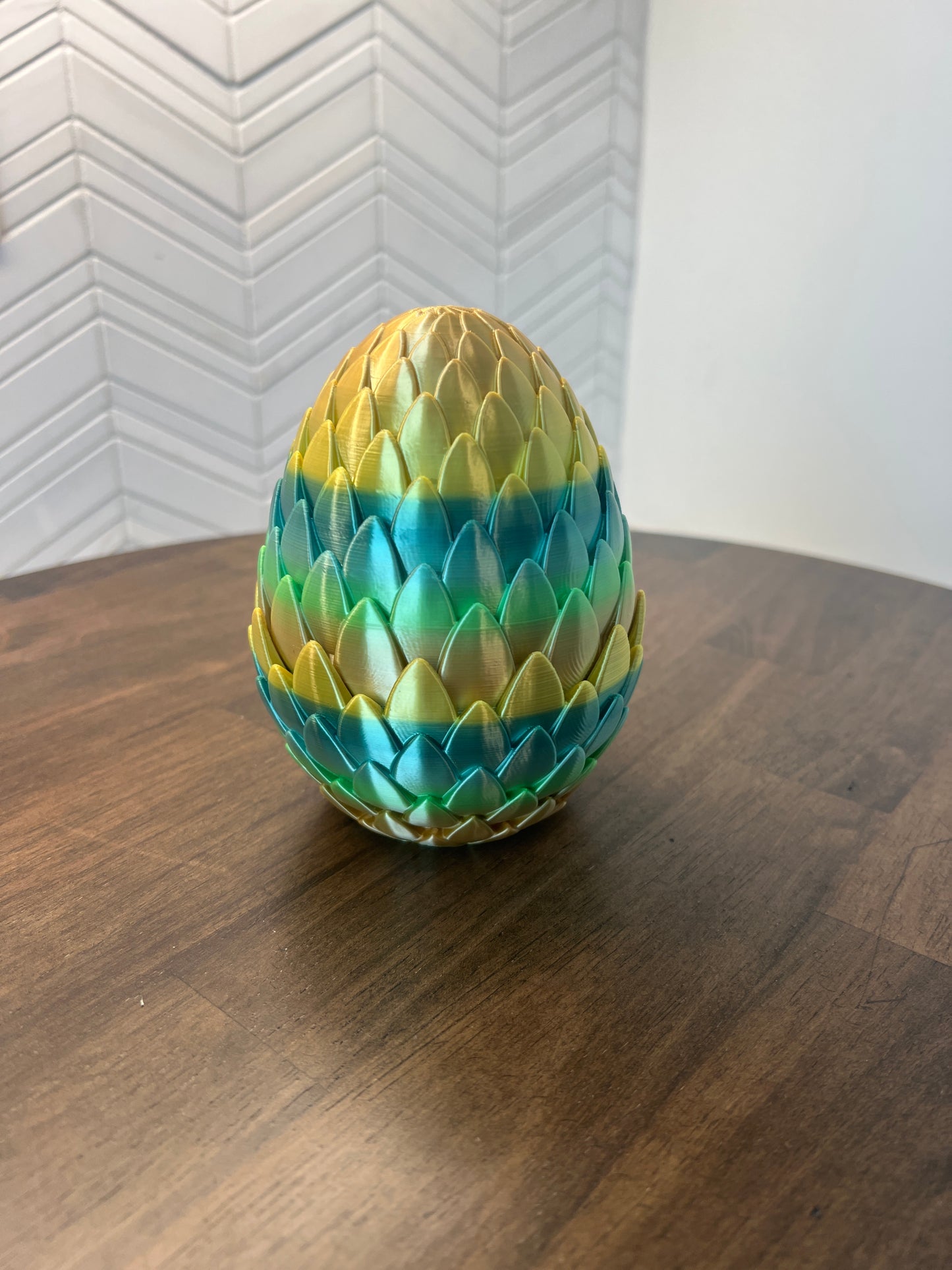 Dragon Scaled Storage Egg Large